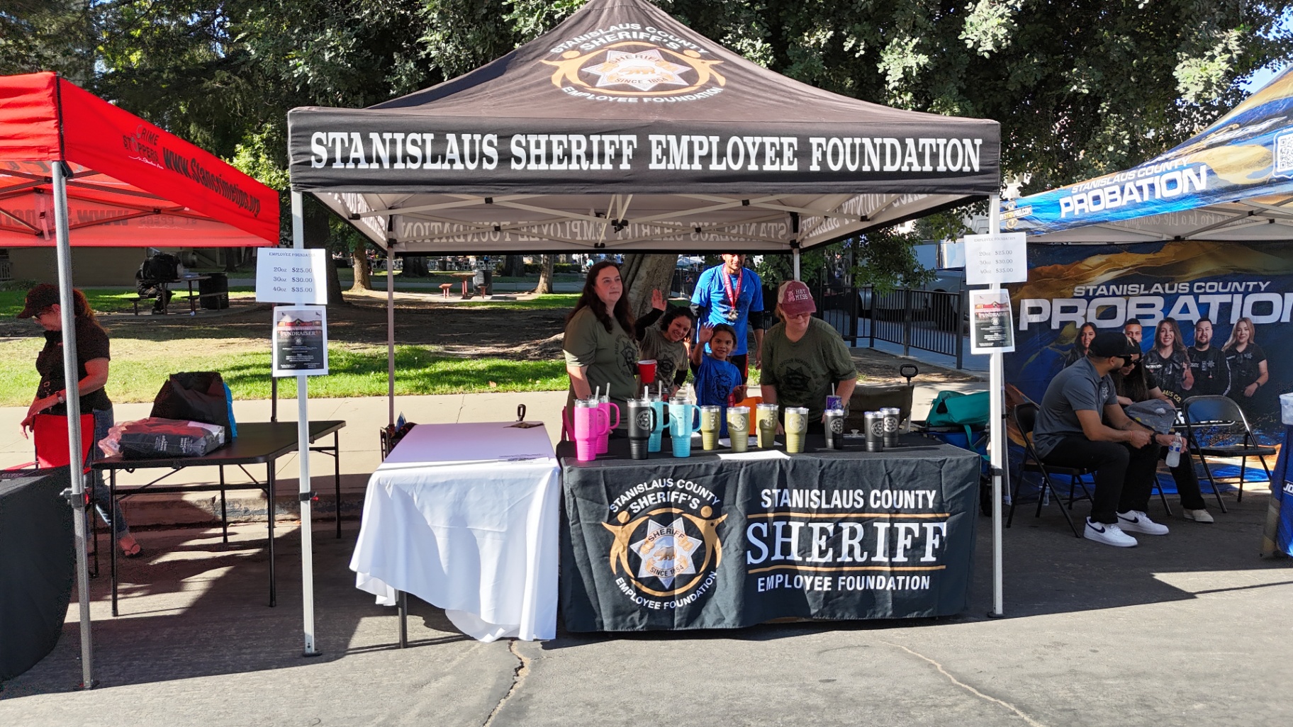 Sheriff employee foundation booth